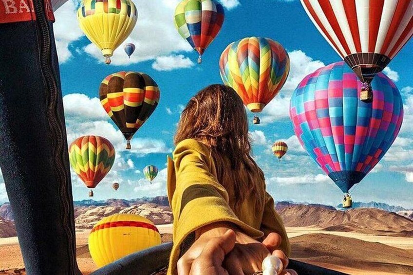 Wadi Rum Hot Air Balloon Tour 1