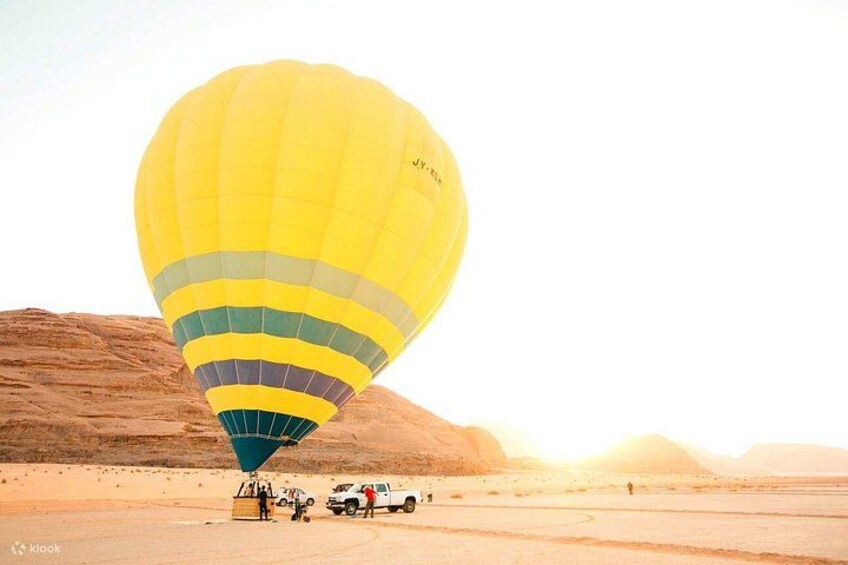 Wadi Rum Hot Air Balloon Tour 2