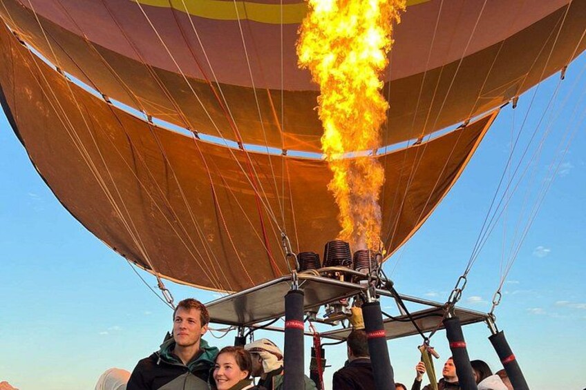 Wadi Rum Hot Air Balloon Tour 4