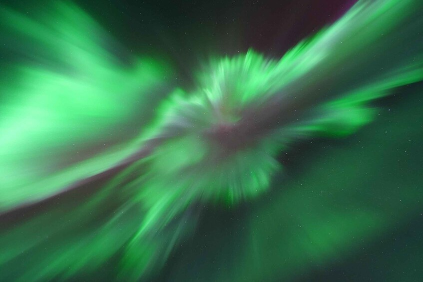 A green aurora borealis. 3