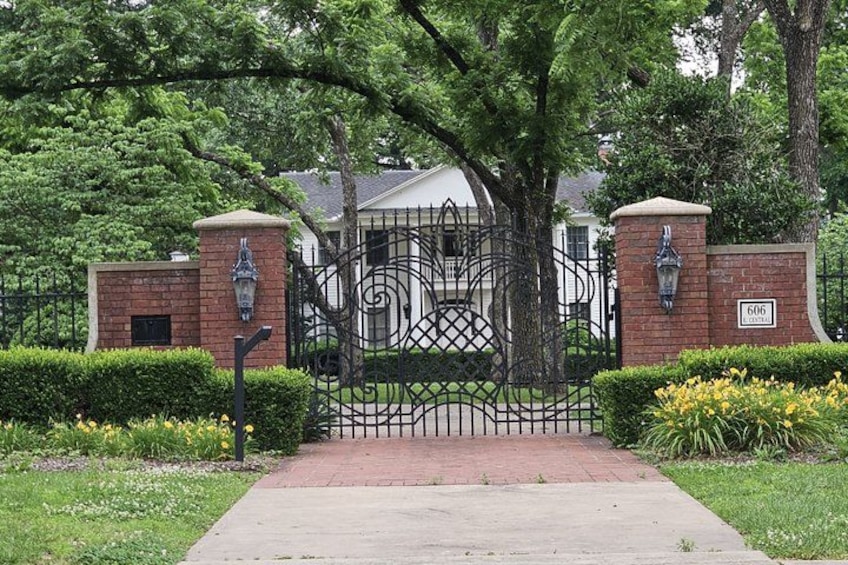 Walmart History and Heritage Bentonville Sightseeing Tour 2