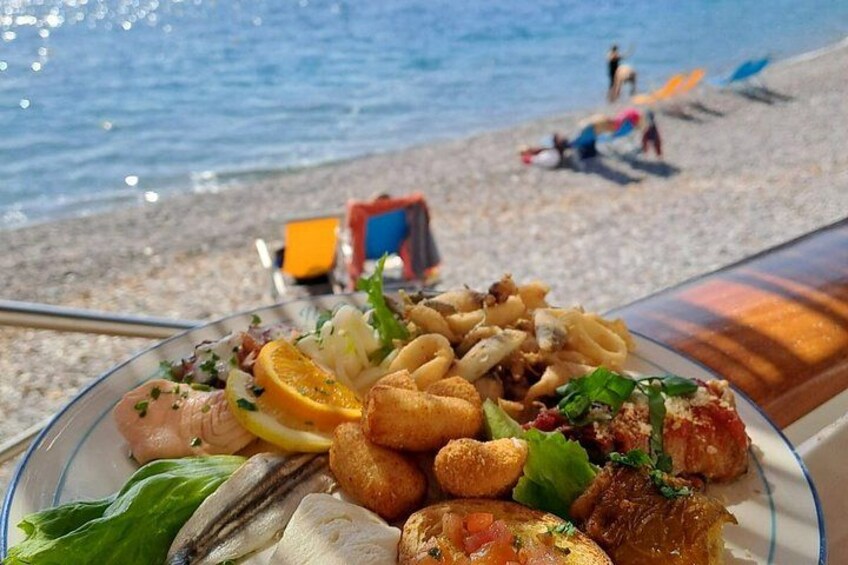 Salerno boat tour to discover the Amalfi Coast 5