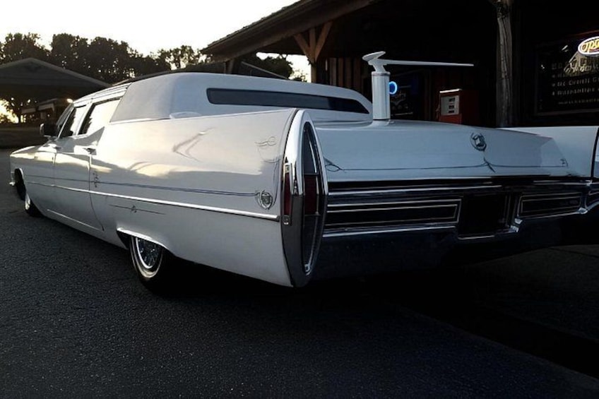 Classic Cadillac Limo Elopement Wedding and Tour 3