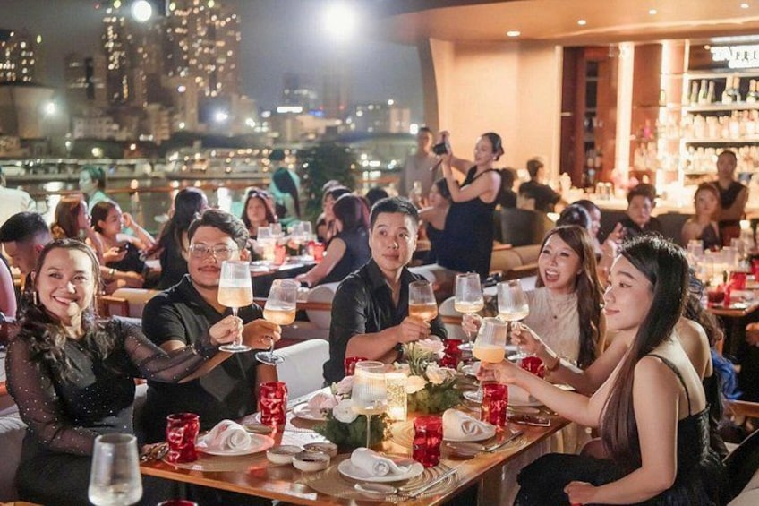 Ho Chi Minh City Icon Saigon Luxury Sunset and Dinner Cruise 5