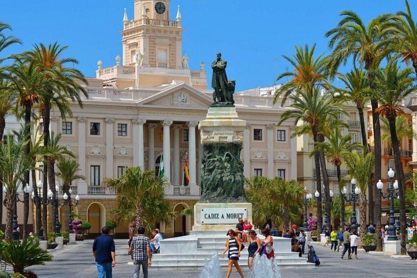 Full Day Private Tour to Cadiz and Jerez 5