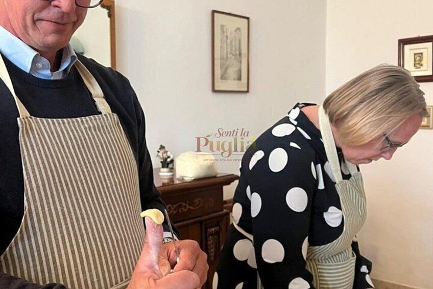 Orecchiette Cooking Class with Apulian Dinner and Wine 2