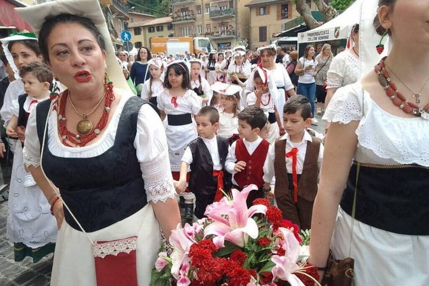 1 Day The Popes Summer Escape in Castel Gandolfo and Nemi Village 4