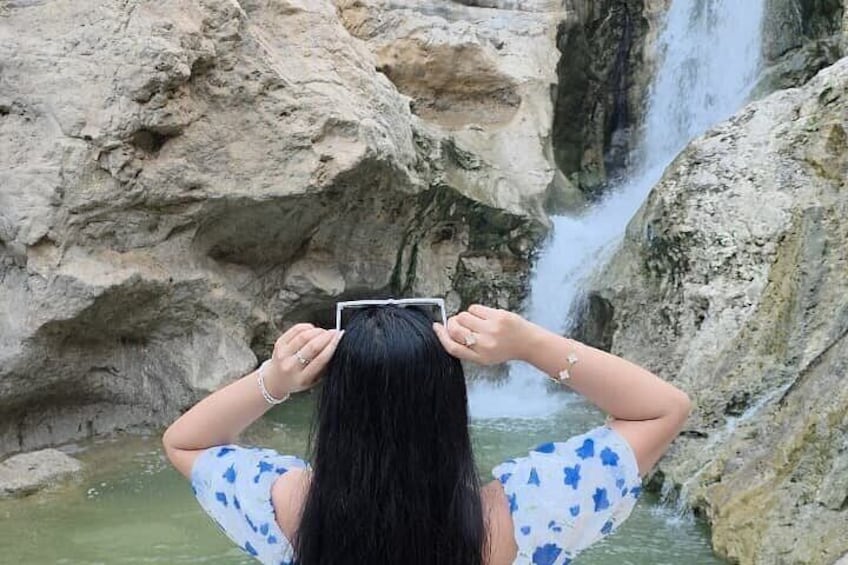 Hidden Paradise Tour: Wadi Tiwi, Bimmah Sinkhole & Fins Beach 1