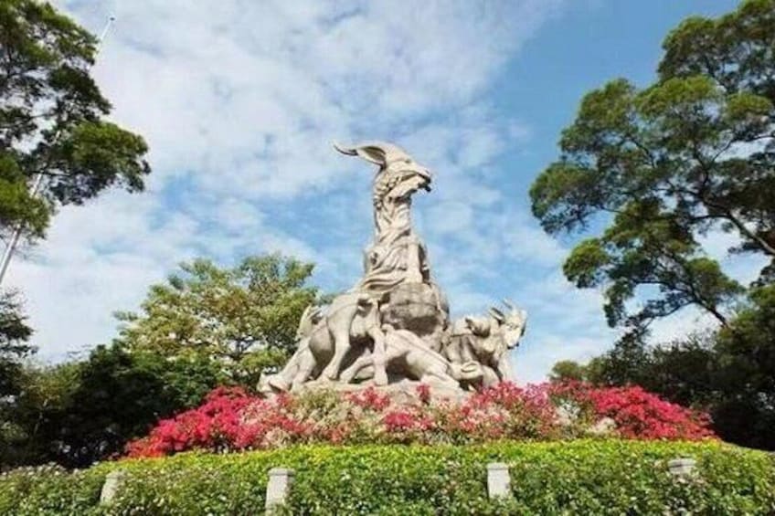 Guangzhou Hop-on Hop-off Double-Decker Sightseeing Bus 2