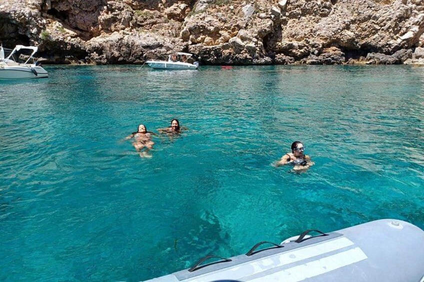 Tour with aperitif and snorkeling in Alghero Capo Caccia Sardinia 4