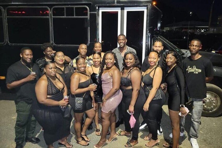 Private VIP Party Bus Rental with Driver in Sint Maarten 1
