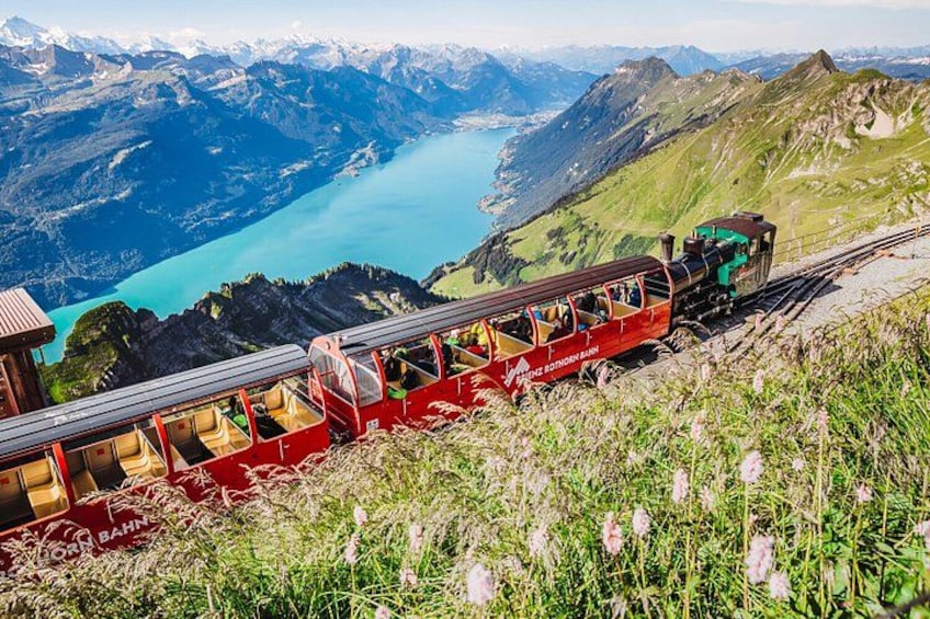 Day Trip from Lauterbrunnen to Brienz, Interlaken & Blausee 2