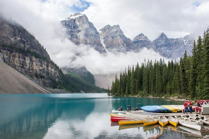 Private Premium Custom Banff Tour Moraine Lake Louise 10 Spots 3