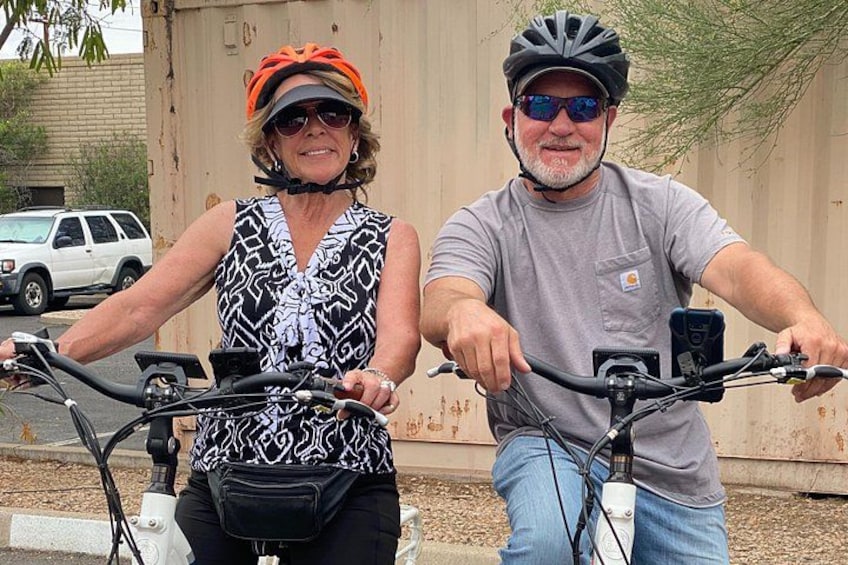 Camelback E-Bike & Hike Tour - 2.5 Hours 4