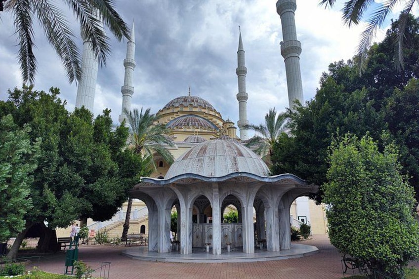 Traditional mosque architecture in rural area 1