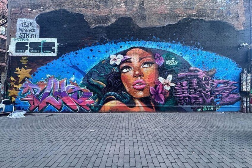 NYC Art • Culture • Dispensaries Bus Tour Experience 3