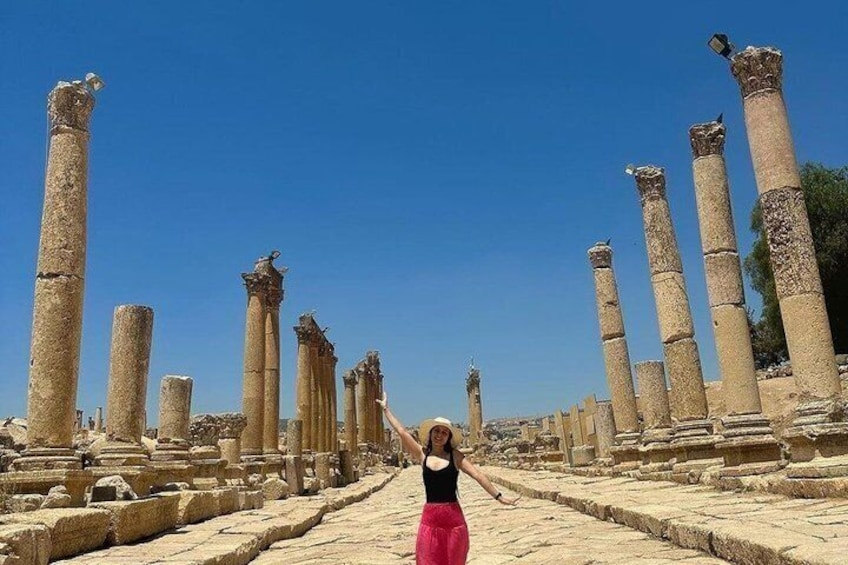 Jerash and Dead Sea Private Guided Tour 4
