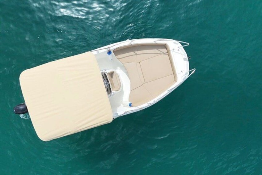 Private Boat Tour of the Amalfi Coast with Cayman Boat 3
