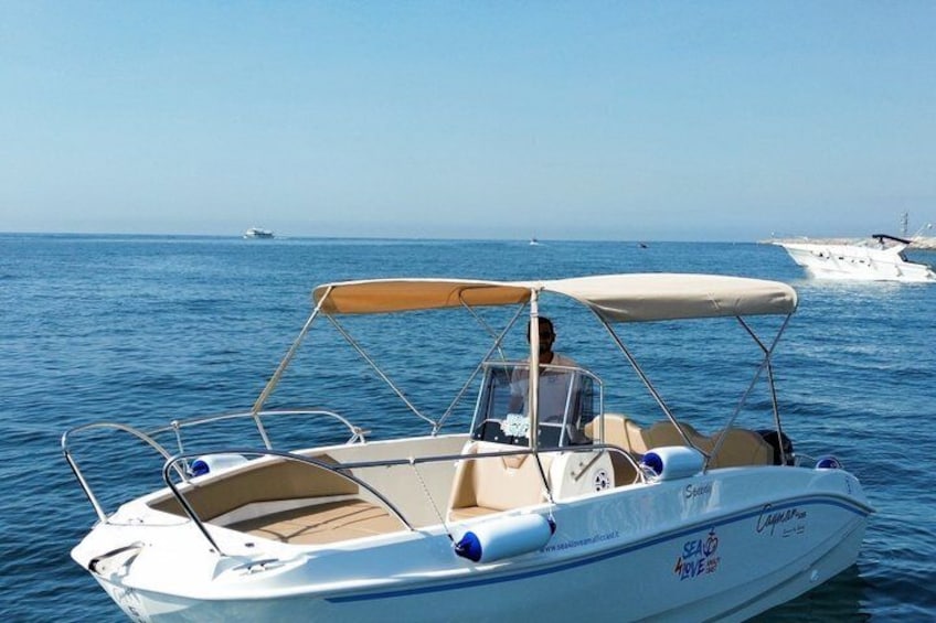 Private Boat Tour of the Amalfi Coast with Cayman Boat 5