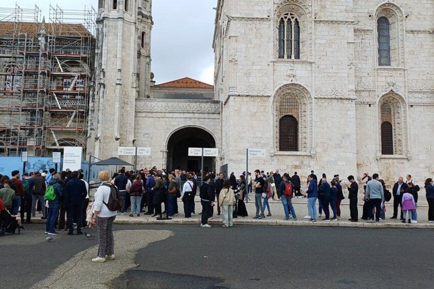 Jeronimos Monastery Entrance Tickets with Host 2