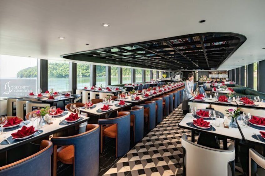 Serenity Grandeur Luxury Day Cruise From Ha Long 4