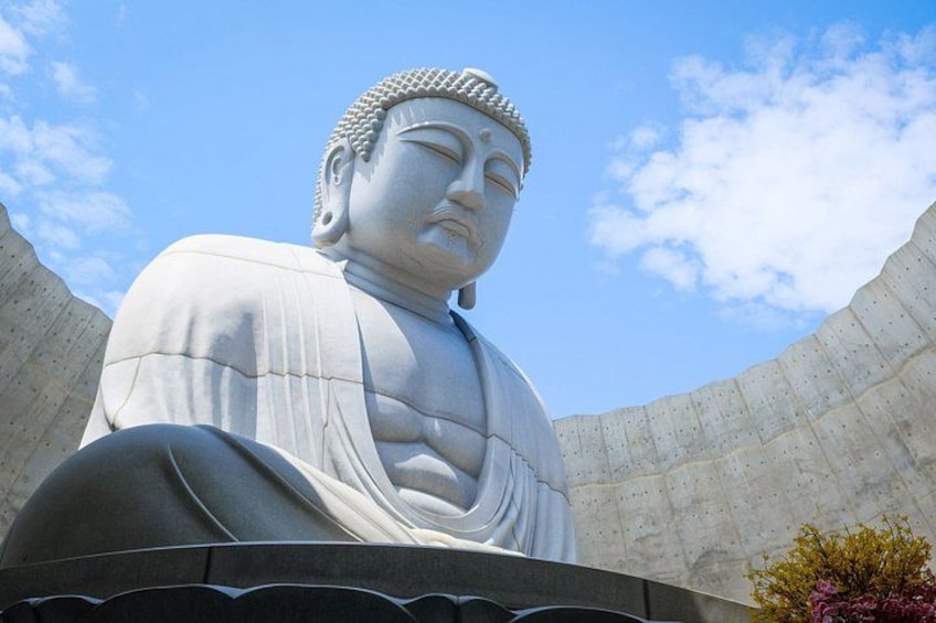 Hokkaido Shrine & Otaru Highlights Day Tour from Sapporo 3