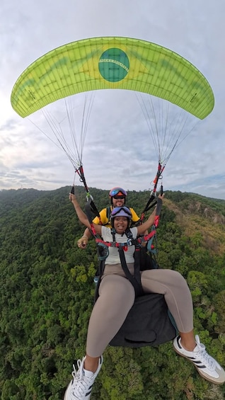 Picture 14 for Activity Niterói: Tandem Paragliding Flight with GoPro Photos & Video 2
