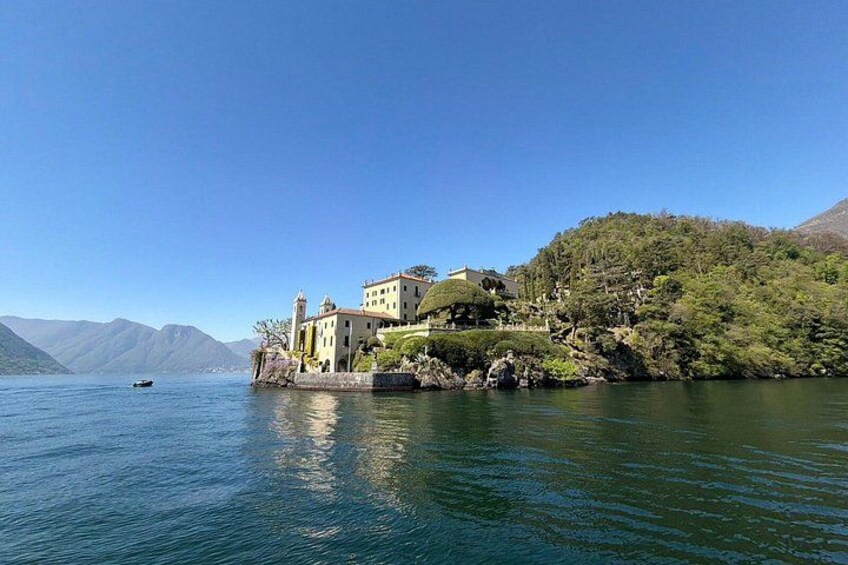 Lake Como: 4-Hour Private Catamaran Tour with Aperitif 2