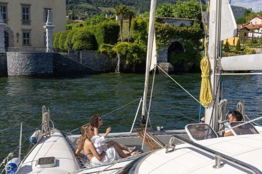 4 hours tour on a Private Catamaran on Lake Como with Aperitif 4