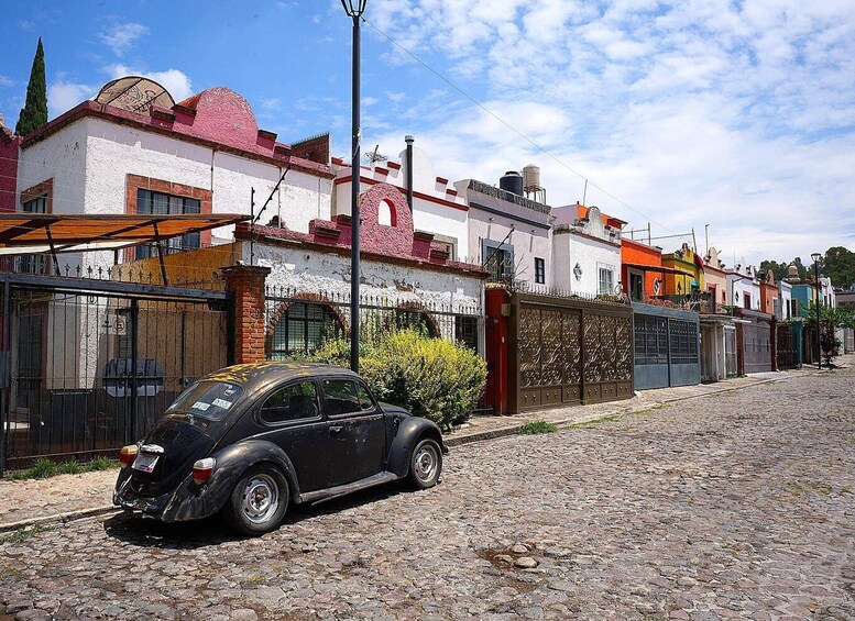 Picture 6 for Activity Secrets of Puebla: Tunnels, Indigenous Barrios & Anecdotes 2