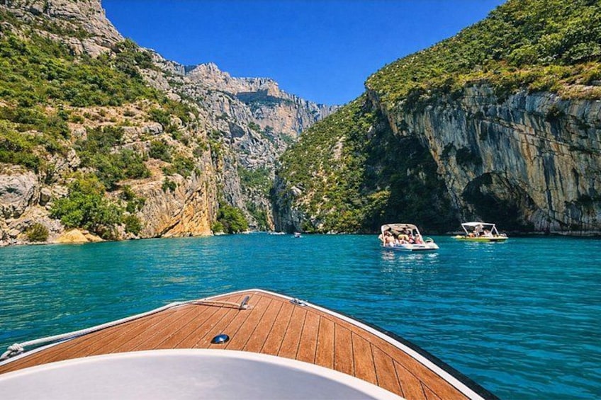 Pedal boat experience · Turquoise waters · Verdon Gorge 1