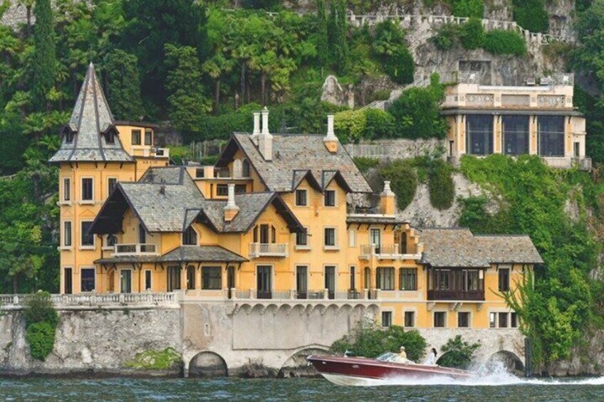 Lake Como Wooden Boat Tour with Skipper 4