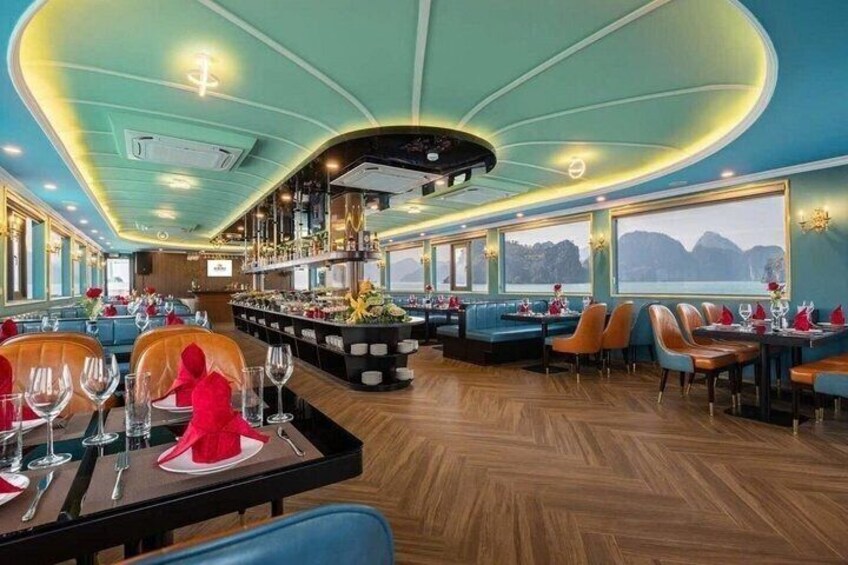 Aurora Day Cruise Luxury in Ha Long Bay 1
