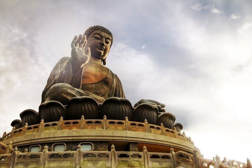 Hong Kong Lantau Island Tour: Cable Car, Big Buddha & Tai O Boat 1