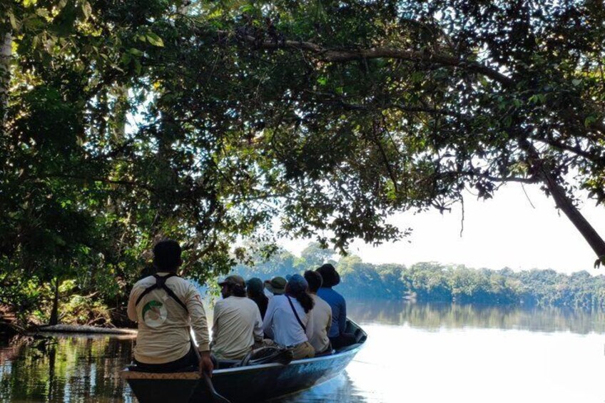 Sandoval Lake Full Day Tour in Tambopata 2