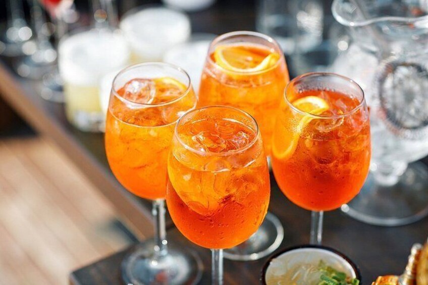 Make fresh pasta and Venetian Spritz Behind St.Mark Square 2