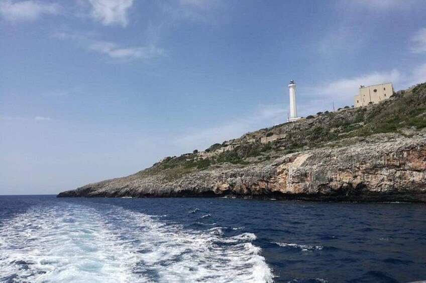 Elegant Sorrento Gozzo Boat Excursion Between Two Seas 3
