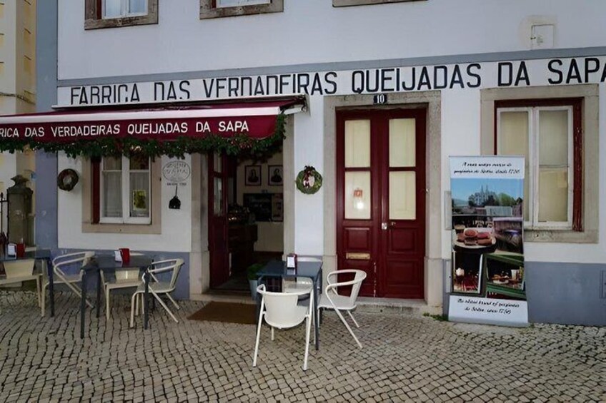 Sintra: E-Bike Tour with Palaces, Coast & Local Flavors 2