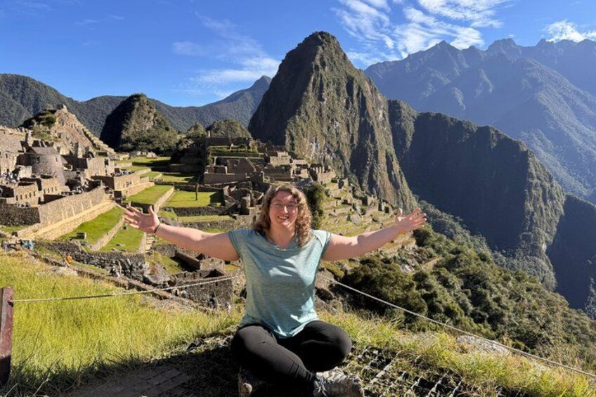 Machu Picchu Premium Tour, Train, Private Guide, all-inclusive, 1 day 1