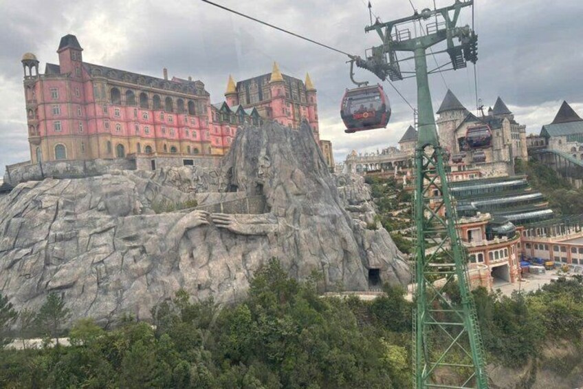 Da Nang Ba Na Hills Night Private Tour Guide & Car 5
