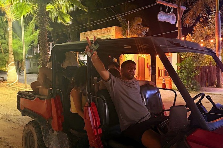 Holbox Bioluminescence Experience and Photo with Stars 5