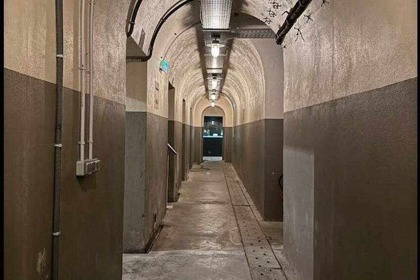 Catacombs History and Dark Paris Exterior Only Tour 1