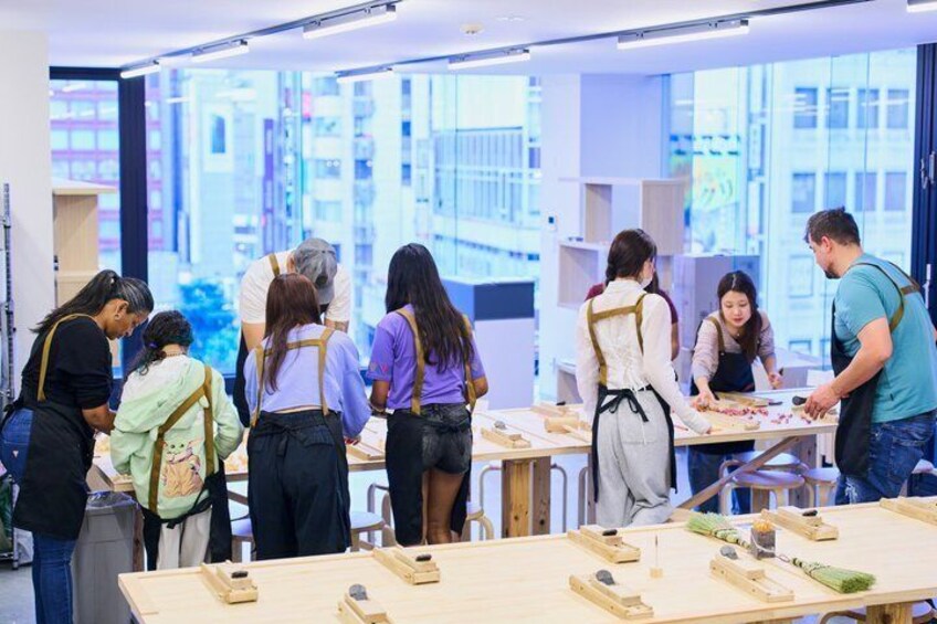Tokyo Shinjuku Chopstick Making Workshop 3
