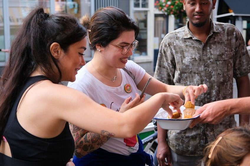 Utrecht Self-Guided Food Walk with 7 Vouchers & App Quiz 3