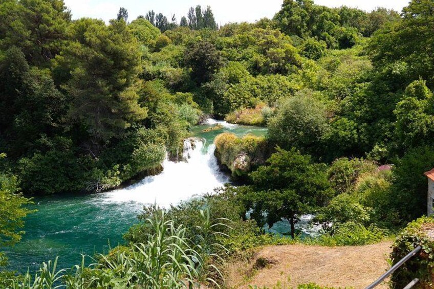 Split: Krka Waterfalls, River Cruise and Panoramic Viewpoint Tour 3