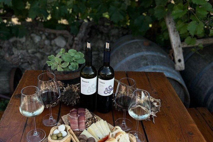 Stari Grad Private Tuk Tuk Tour with Wine Tasting 4