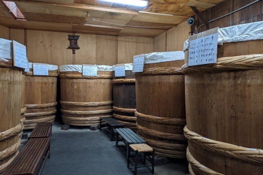 Matsumoto Castle Tour, Local Lunch and Sake Experience 2