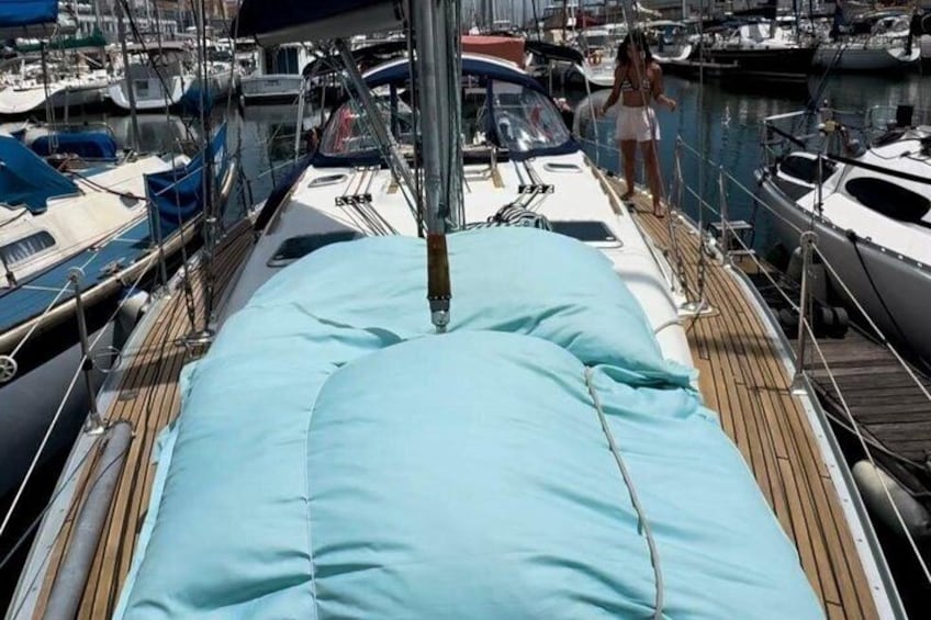 Lisbon Boat Tours: Sunset or daytime boat cruise with wine 2