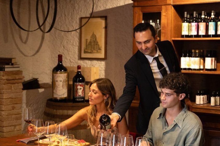 San Gimignano: A Moment of Taste Light lunch & wine tasting 1
