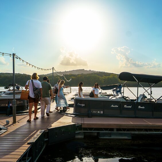Picture 6 for Activity Sunset Boat Tour of Lake Austin Per Person 5